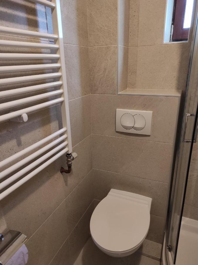 Holiday Home Mreznica Gornji Zvečaj Kültér fotó