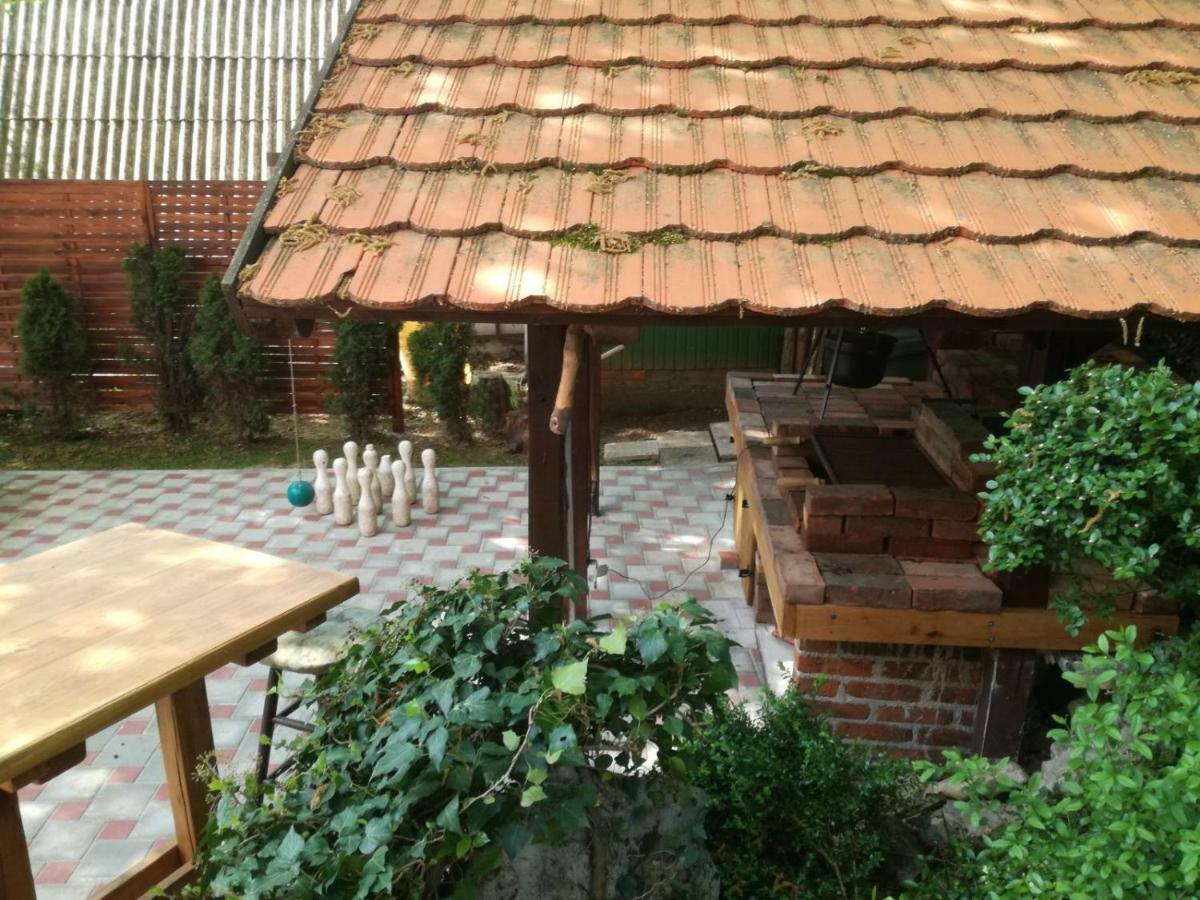 Holiday Home Mreznica Gornji Zvečaj Kültér fotó